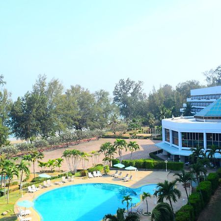 Seapine Beach Golf And Resort Hua Hin Ban Khao Takiap Exterior foto