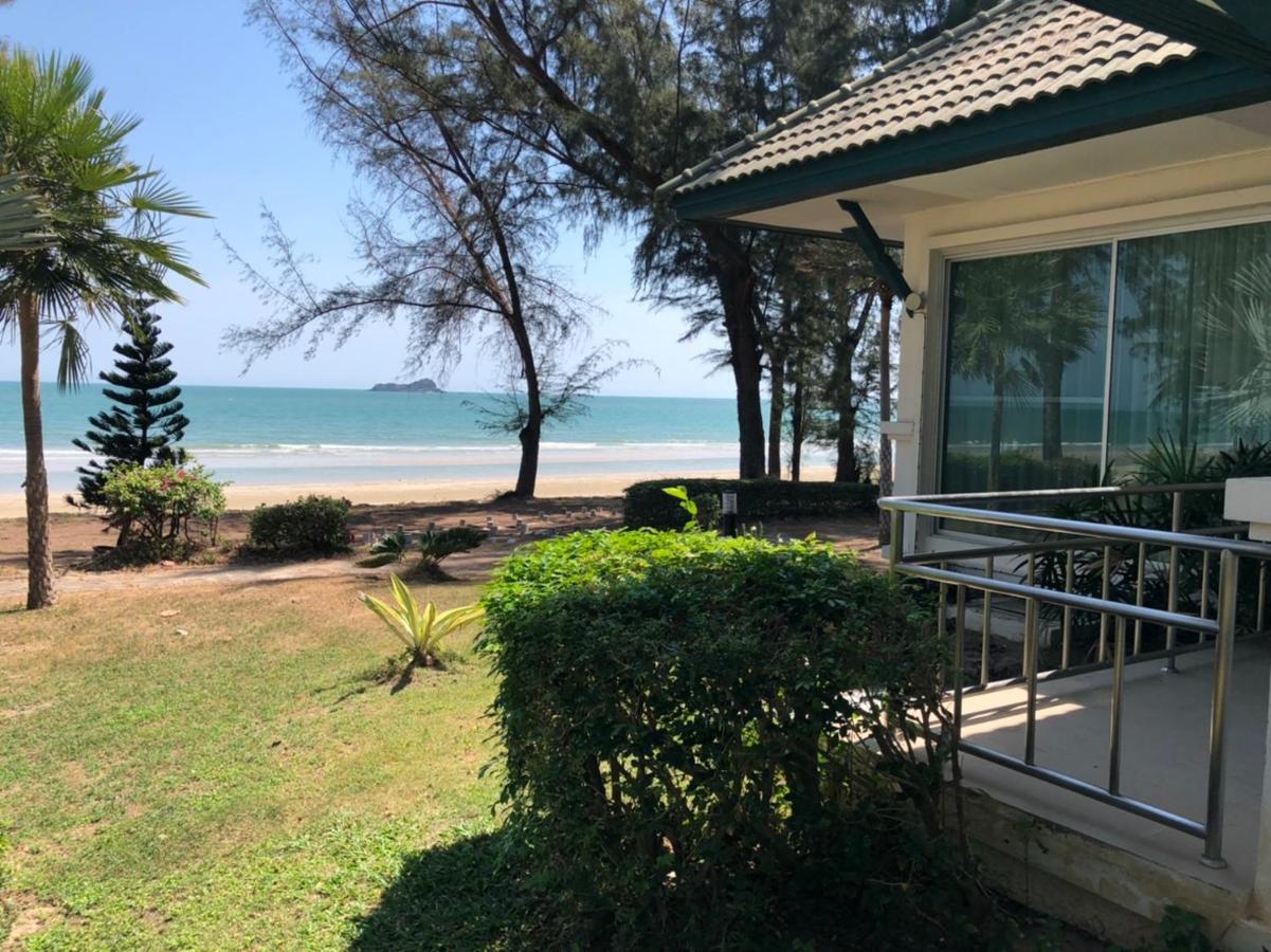 Seapine Beach Golf And Resort Hua Hin Ban Khao Takiap Exterior foto
