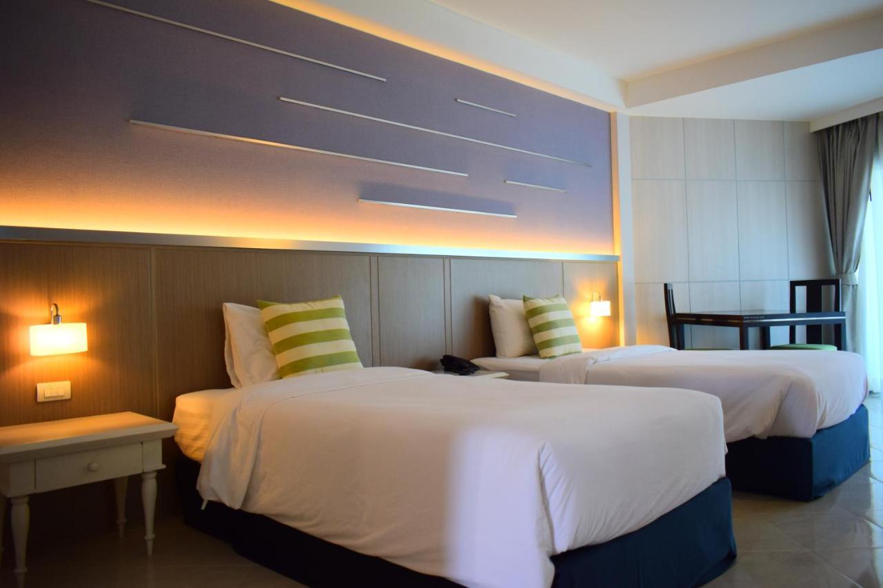 Seapine Beach Golf And Resort Hua Hin Ban Khao Takiap Exterior foto